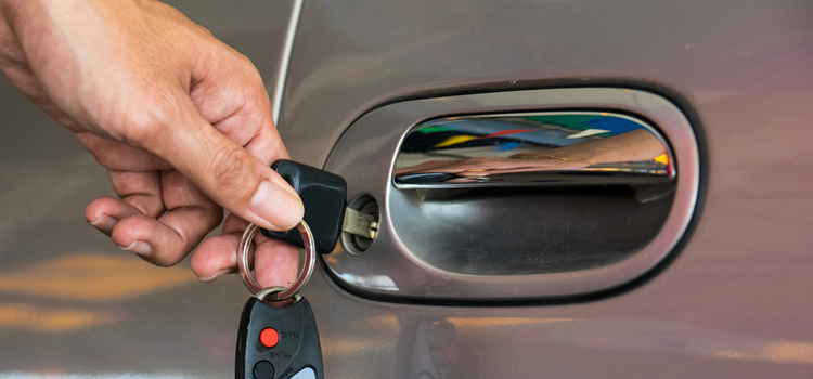 Car door lock repair in Hacienda Heights